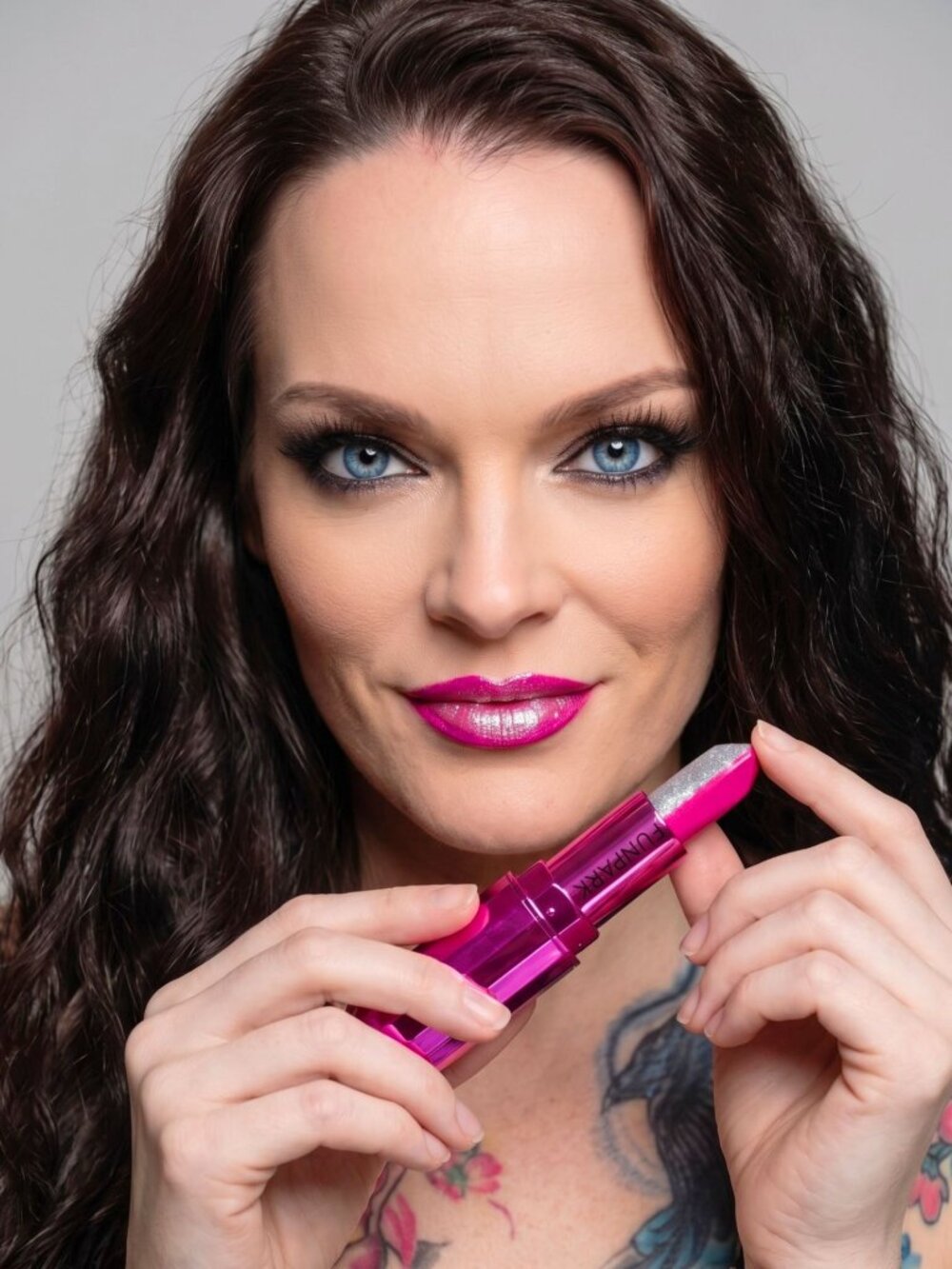 Funpark ✦ Pearlized Dual-Tone Lipstick Trend Color ✦ Pink Silver Shimmer 3g NWT